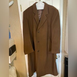 GREAT CONDITION 

Men's Brown Cashmere full length Brown Coat.